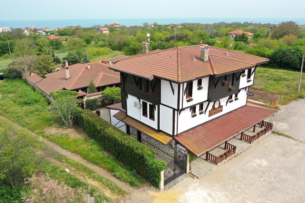 Family Hotel Old Time Tyulenovo Exterior foto